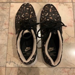 Nike Kaishi Leopard Print